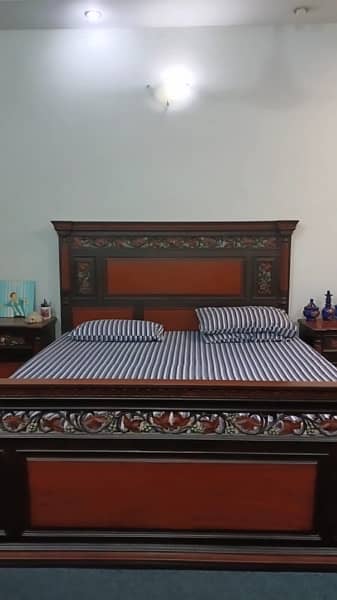 wooden bed set (chinioti) 1