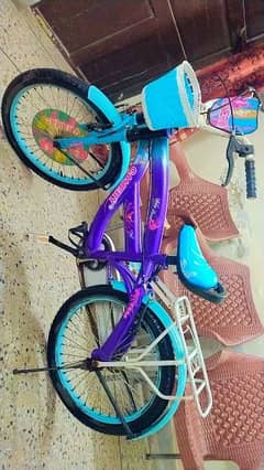 kids girl Barbie cycle new condition