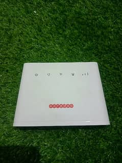 Huawei | B310s-927 4G 150Mbps LTE CPE WiFi Router. PTA Approved