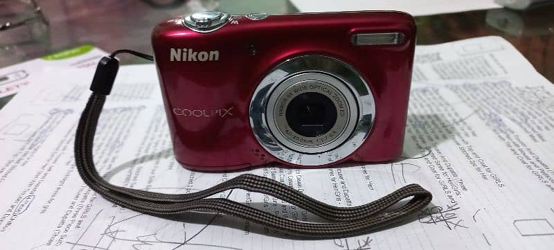 Nikon Coolpix L25 2