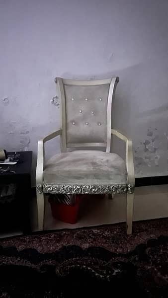 King Bed with Side tables Chairs and Dressing at reasonable Price 1