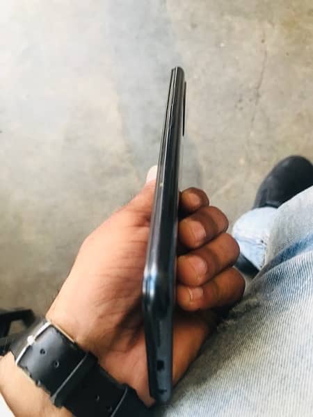 Infinix Hot 10 (10by10 Condition) 4