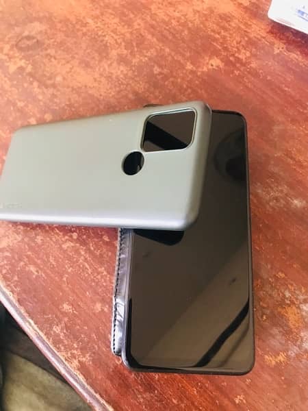 Infinix Hot 10 (10by10 Condition) 10