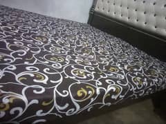bed mattress brand new and new cover 0