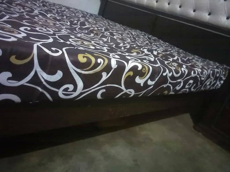 bed mattress brand new and new cover 2