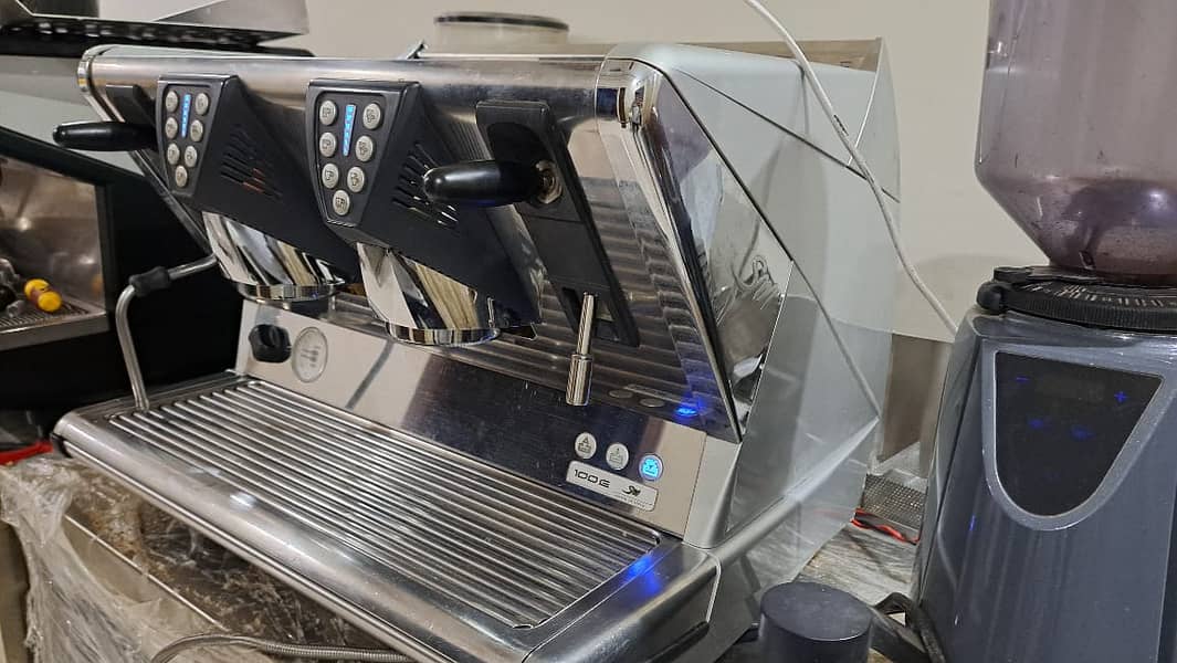 Coffee Machine/Commerical Espresso Coffee Machine 2