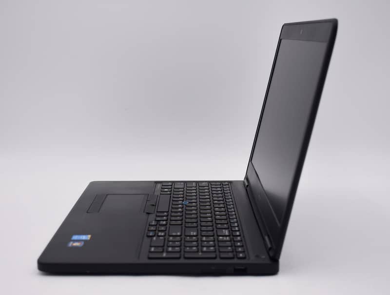 Dell Latitude E5550 Core i5 5th Gen, 8GB, 256GB SSD, 15.6″ FHD LED 3