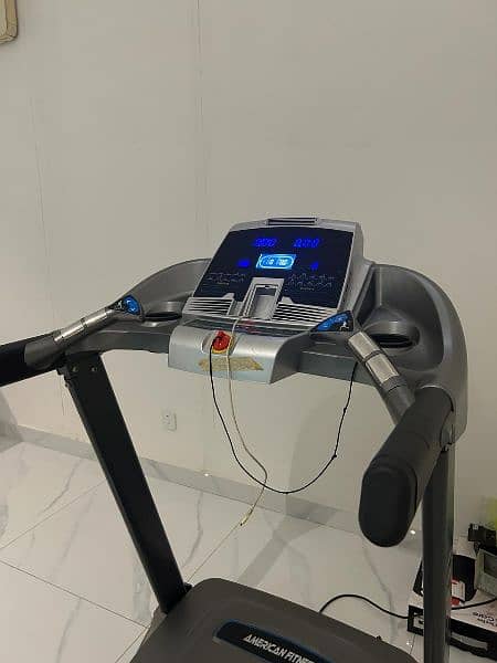 American Fitness / Treadmills / Running Machine 1