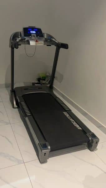 American Fitness / Treadmills / Running Machine 3