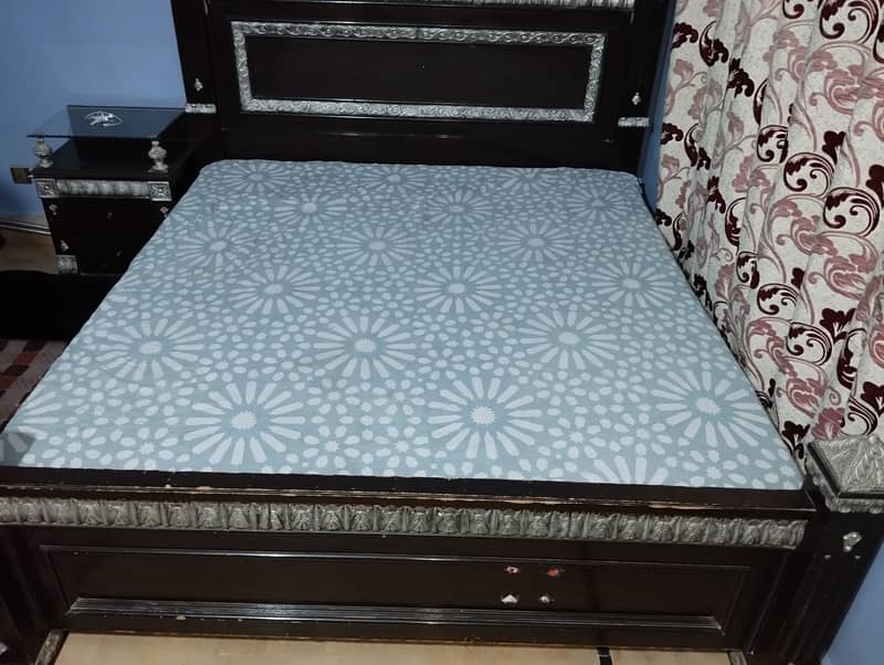 BEDROOM FURNITURE SET 7