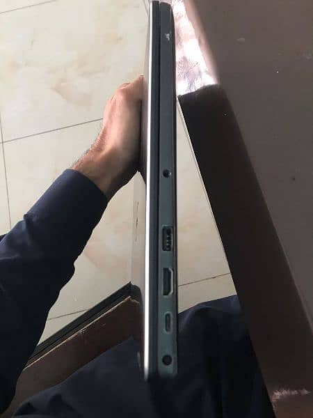 Dell Laptop / Core i5 / 6th Generation 4