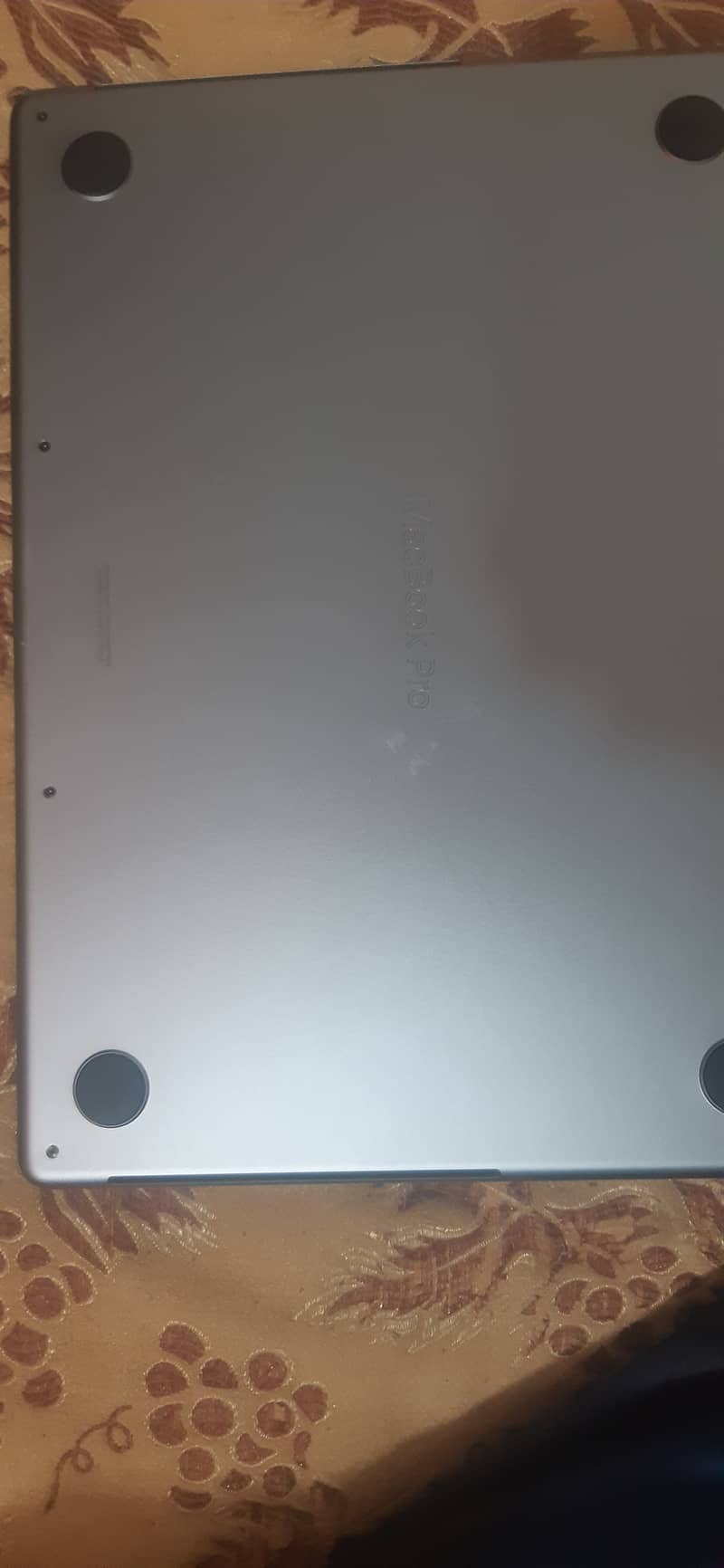 Macbook Pro M3 (8,512) 4