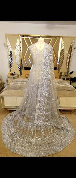 Barat bridal dress unstiech 4