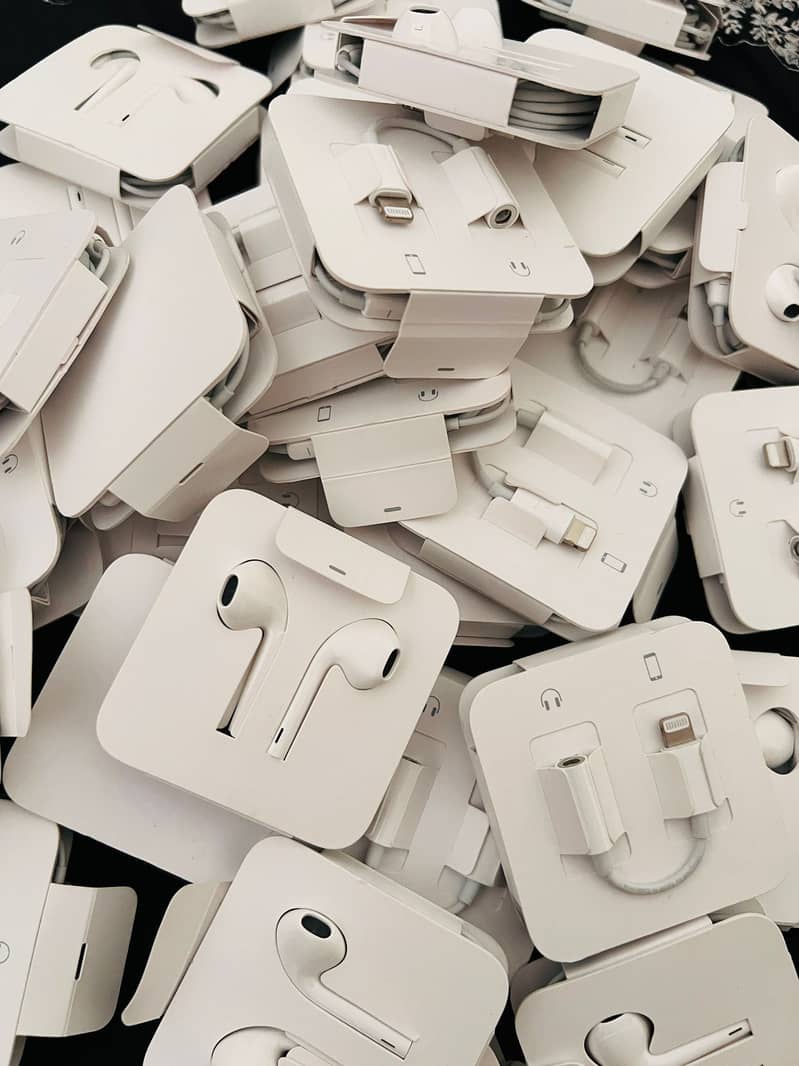 Original US Imported Apple Accessories - Adapters Cables Chargers iPad 10