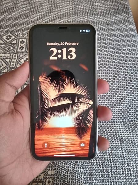 Apple Iphone XR 64 GB non pta For sale. 2