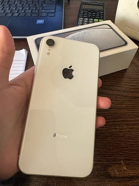 iPhone xr 64gb PTA APPROVED 2