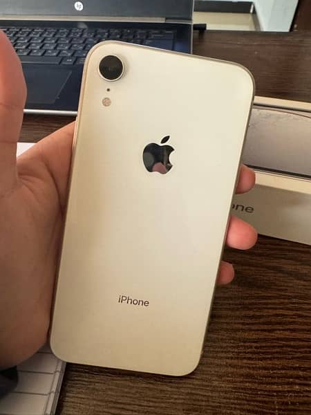 iPhone xr 64gb PTA APPROVED 7