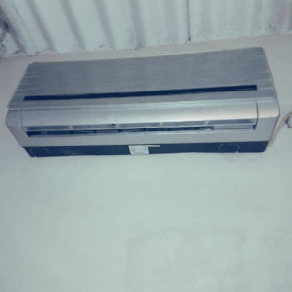 use AC need only service very good condition 0