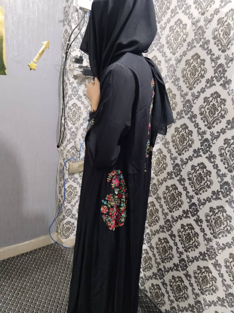 New Beautiful Abayas with Karahi Spinzer Brand 1