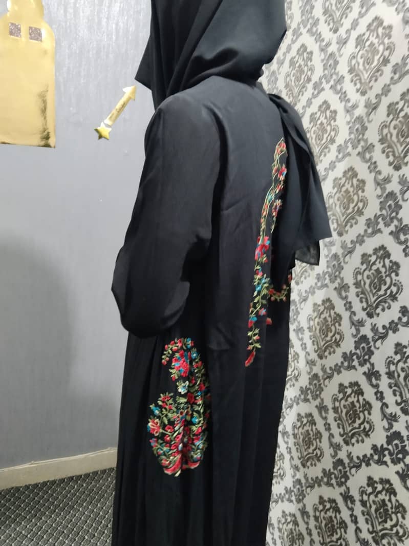New Beautiful Abayas with Karahi Spinzer Brand 3