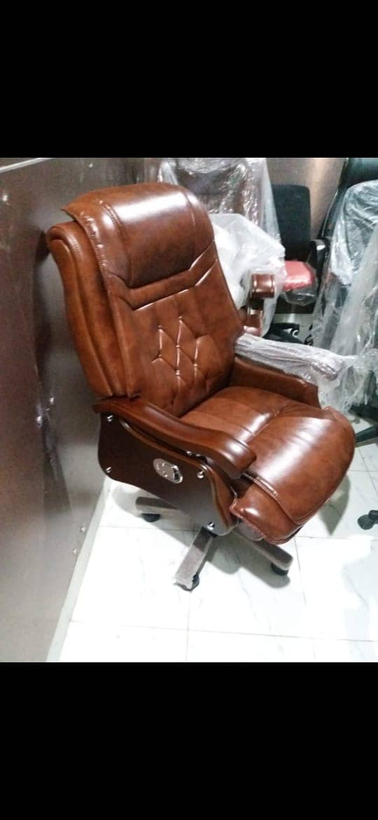 Chair / Executive chair / Office Chair / Chairs for sale 1