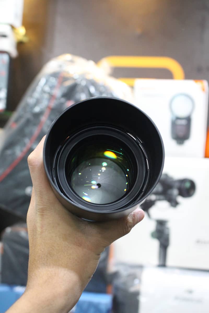 Nikon AF-S 85mm f/1.4 G Nano lens 2