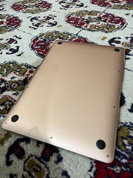 Macbook Air M1 8gb/512gb -Gold color 2