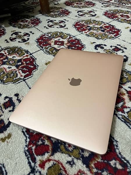 Macbook Air M1 8gb/512gb -Gold color 3