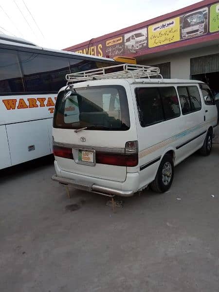 toyota hiace 110 15