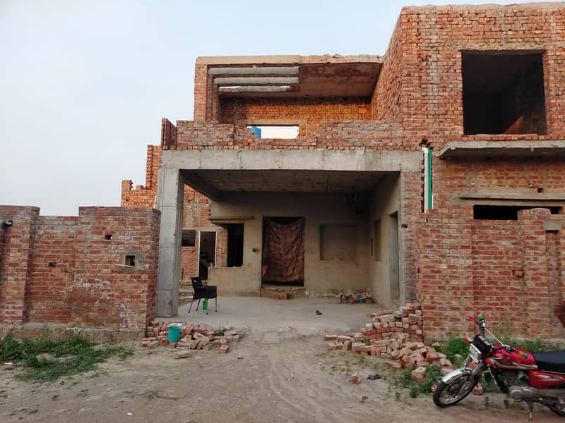 1 kanal House Grey Structure Urgent Sale 9