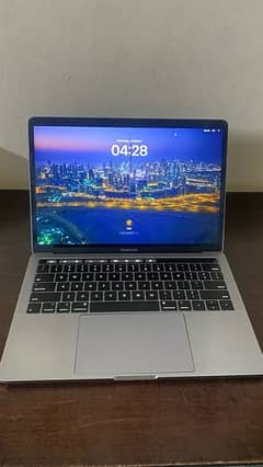 MacBook Pro 13-inch,2018, Touch Bar with integrated Touch ID sensor 0
