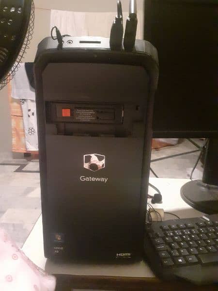 Gaming PC 8gb ram 500 hard with graphics 0