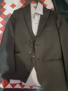 4 peice Ful suit Size 26