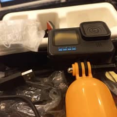 Gopro Hero 10 go pro 10 with extra battery charger 0