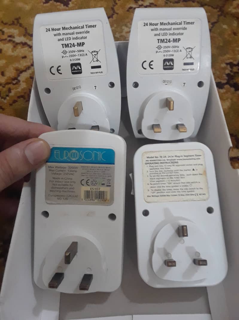 Automatic ON and OFF programmable timer plugs 5