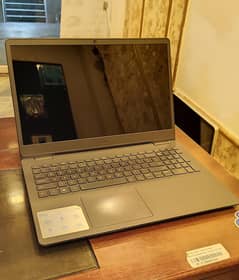 Laptop Dell Core i3-11th Generation for Sale 0