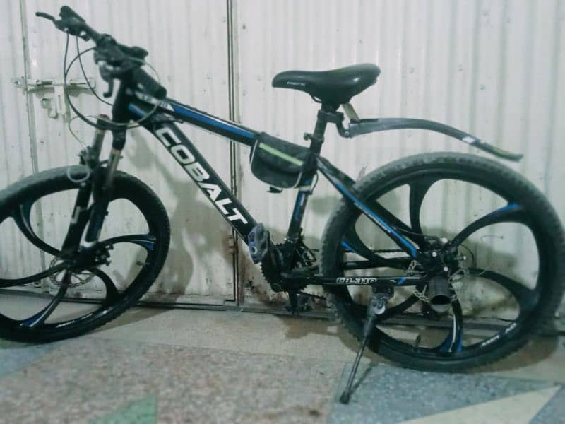 good condition cobalt mountain cycle imported from Germany 2