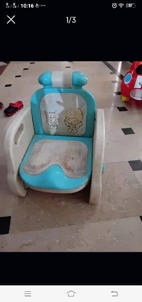 bath chair 2 in 1 also used as a sitting chair also movable with tyres 0
