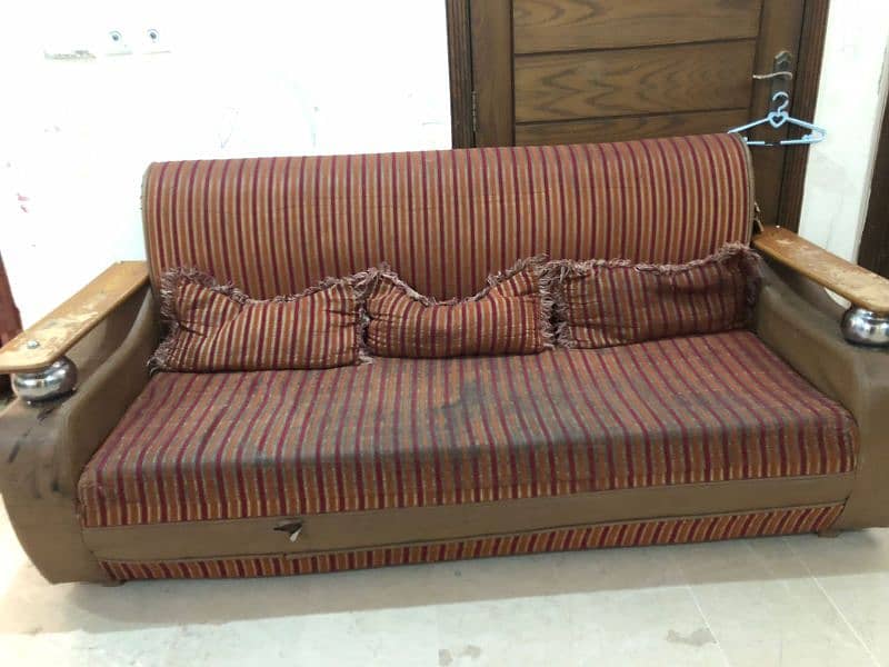 5 seater used sofa set for urgent sale 2