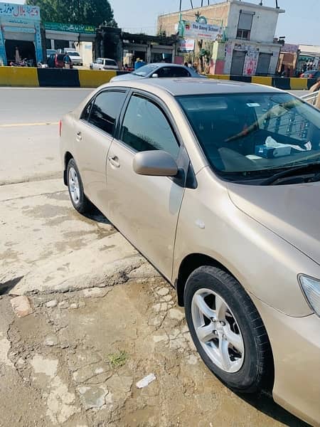 toyota corolla Axio G full option push start 4