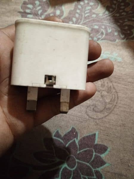 mobile charger adapter 3