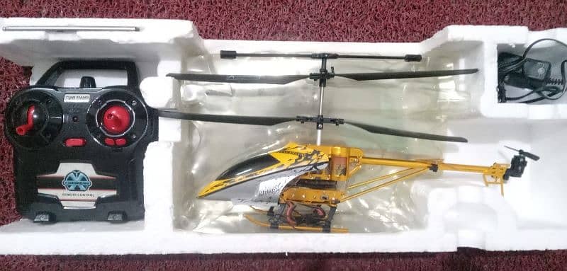 GYROSCOPE REMOTE CONTROL HELICOPTER 0