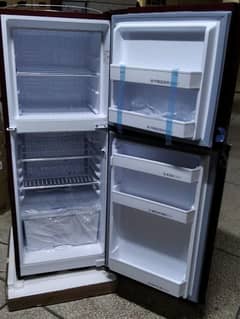 Refrigerator dawlance haier gree pel orient