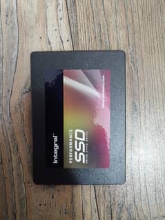 ssd 1tb (960gb) P Series 5 - 960GB SATA III 2.5 Internal SSD