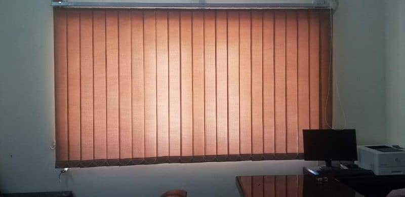 windows blinds all types available at reasonable prices in Islamabad 8