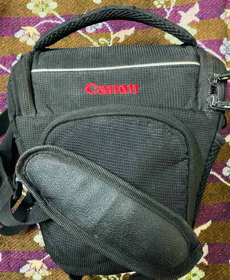 Canon 600D DSLR Camera 4