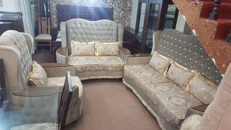 5seater sofa 10 year warranty available on odder 12