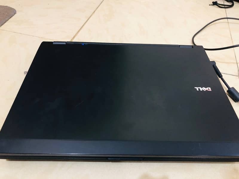 Dell Latitude E5500 Laptop 4