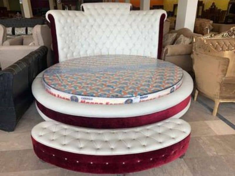 Round king size bed made in total wood 5