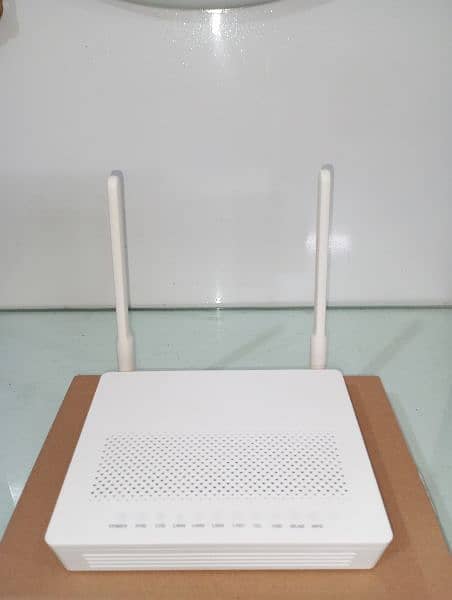 Huawei HG8546M 5dBi XPON/GPON/EPON ONT WIFI ROUTER 0